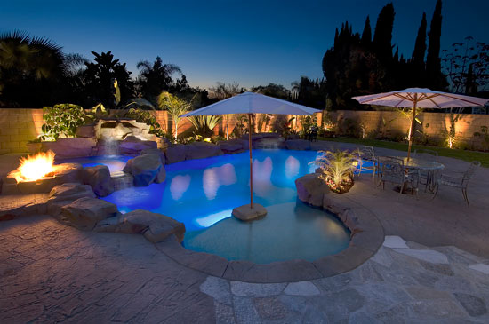 Best-Choice-Lighting-Decoration-For-Your-Swimming-Pool-Ideas-Swimming-Pool-Lights-Repair